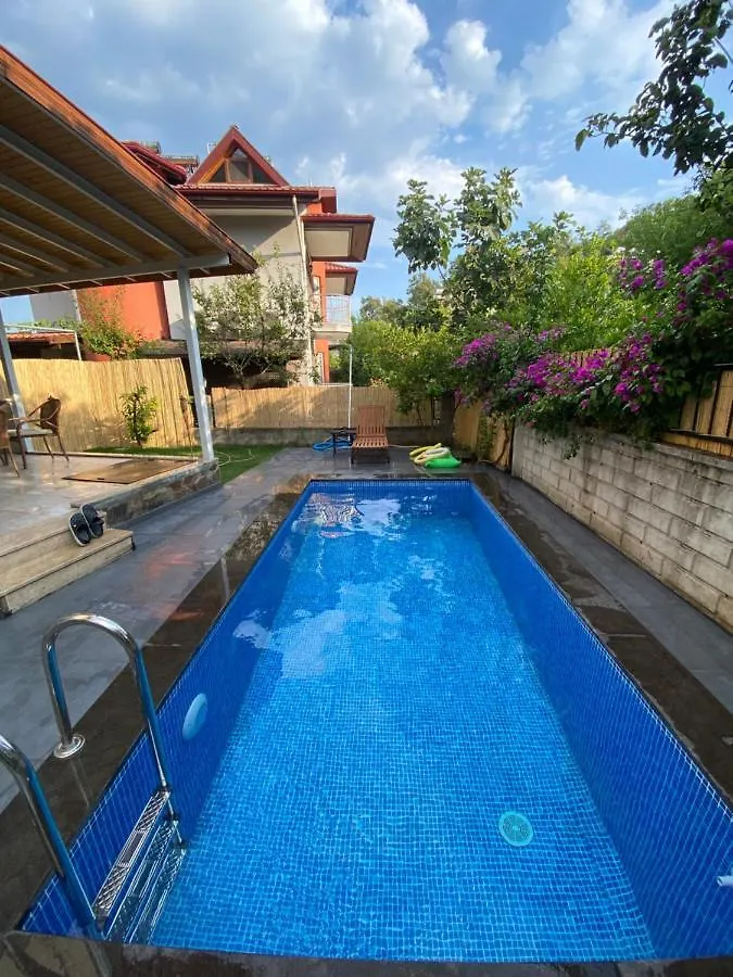 Villasaint Gocek Central Triplex Large Family Friendy Фетхие 0*,
