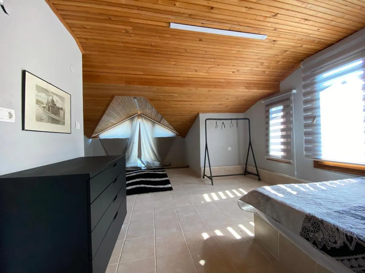 Вилла Villasaint Gocek Central Triplex Large Family Friendy Фетхие